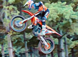 Video | Marvin Musquin vs. Sam Gaynor on 2-Strokes