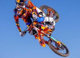 DIFFERENCE MAKER! RIDE LIKE A WINNER WITH THE 2025 KTM SX-F FACTORY EDITION 450